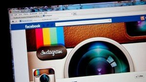 Facebook compra Instagram