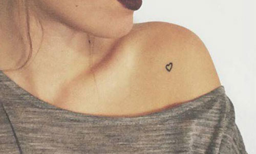 Tatuajes pequeños para mujeres corazón